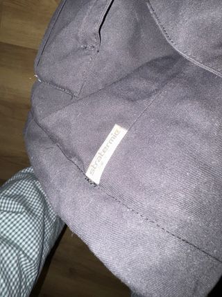 Parka Quechua Negra con Capucha