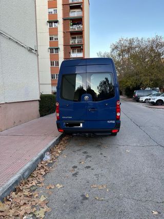 VOLKSWAGEN CRAFTER EXTRALARGA
