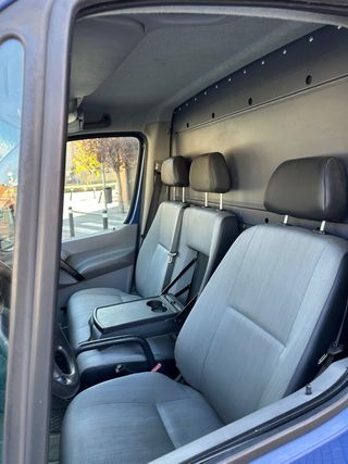 VOLKSWAGEN CRAFTER EXTRALARGA