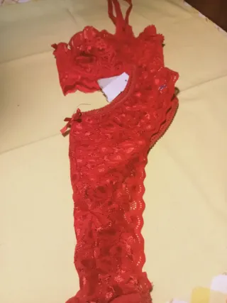 Completo intimo pizzo rosso