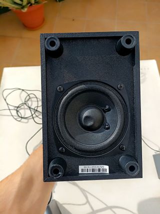 Altavoces Logitech Z213 2.1 con Subwoofer