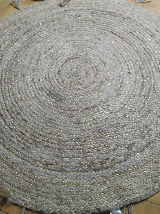 Alfombra Redonda Yute Beige y Dorado