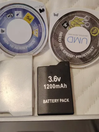 Consola Sony PSP 2004 Plata Completa +Juegos