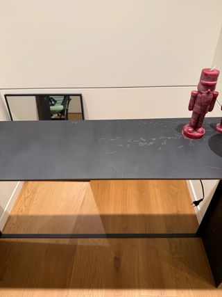 Consola de hierro negra hecha a medida