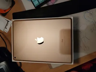 iPad 6ª Gen Dorado