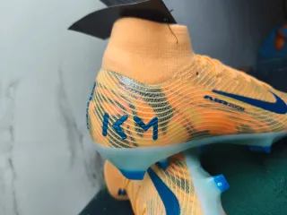 Botas de fútbol Nike Mercurial