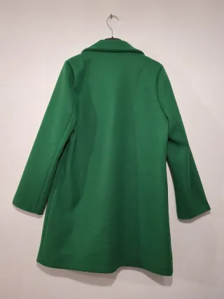 Cappotto Elegante con Luce Verde per Donna
