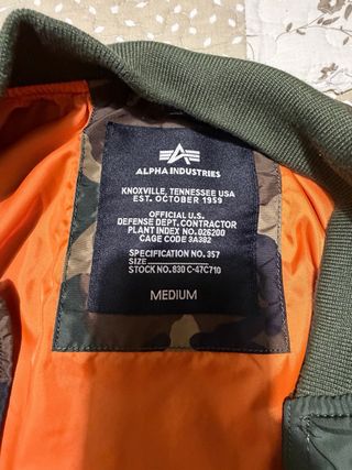 Chaqueta Alpha Industries Camuflaje