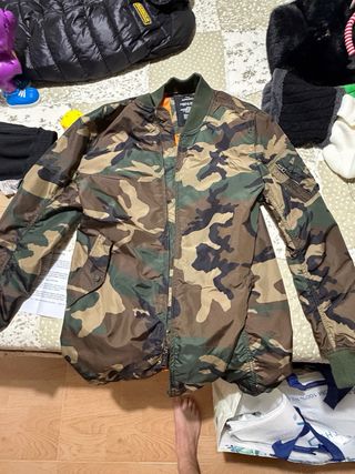 Chaqueta Alpha Industries Camuflaje