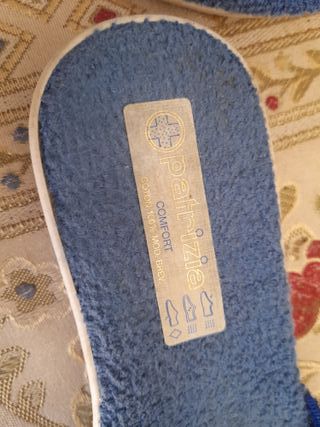 Pantofole da donna blu taglia 38