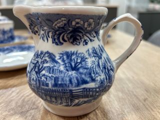 Juego de café inglés Churchill azul y blanco.