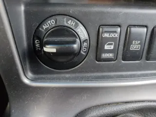 Nissan Pathfinder 2005