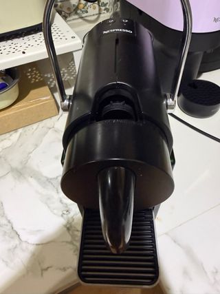 Cafetera Nespresso Pixie Verde