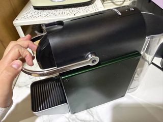 Cafetera Nespresso Pixie Verde