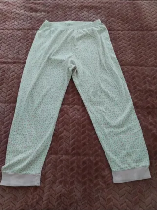 Conjunto Pijama manga comprida com flores