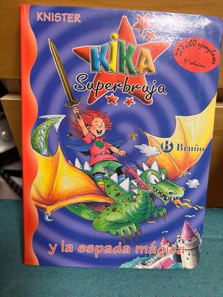 KIKA SUPERBRUJA EN CASTILLO DRACULA (10),