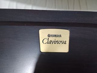 Piano en perfecto estado