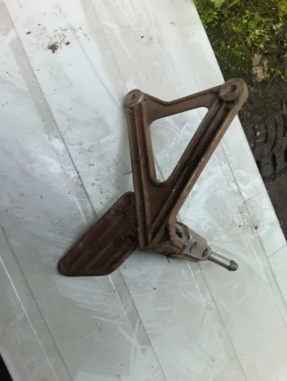 Pedane pilota e freno posteriore Honda NS 125 R