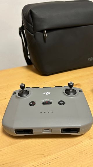 Dron DJI Mini 2 Fly More Combo
