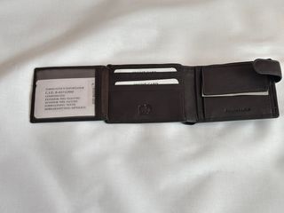 Confezione regalo uomo con portafoglio RFID e calzini