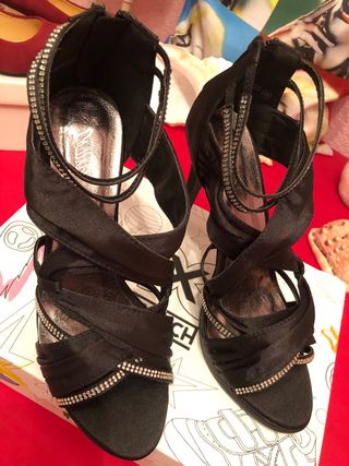 Sandalias de fiesta raso fantasía