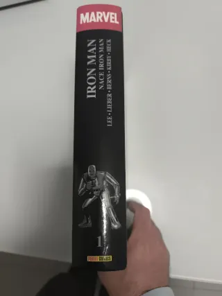 Iron Man 1. Nace Iron Man