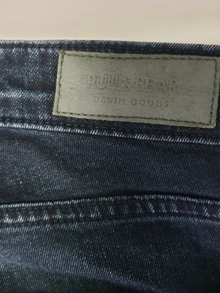Pantalón vaquero Pull&Bear Talla 44