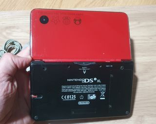 Nintendo DSi XL Edición Mario Bros.