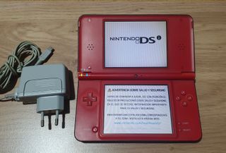Nintendo DSi XL Edición Mario Bros.