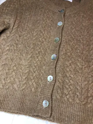 Cárdigan corto de punto marrón – My Peeptoes – s