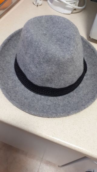 Sombrero de Lana Gris para Mujer