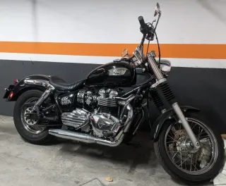 Triumph Bonneville América 2006