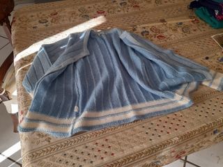 Cardigan azzurro con bottoni