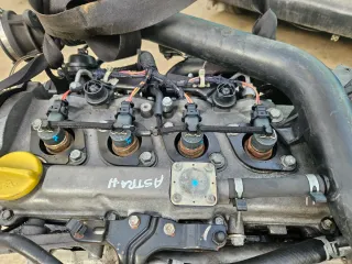 Motor Opel Astra H Z17DTH Completo