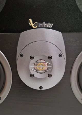 Altavoz Central Infinity DELTA