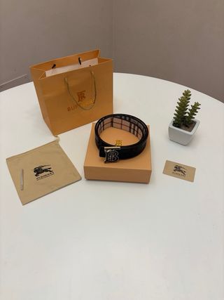 Cintura Burberry Uomo Reversibile Bianca/Nero