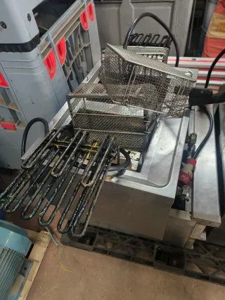 Freidora y Plancha Industrial