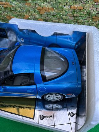 Chevrolet Corvette (1997) – Bburago – Escala 1:18