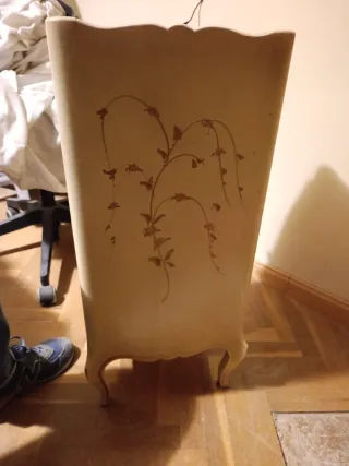 Cómoda veneciana pintada a mano