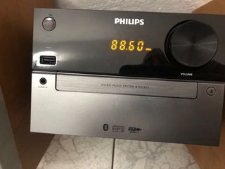 Minicadena Philips Negra y Marrón