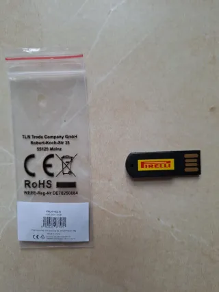 Chiavetta USB Pirelli