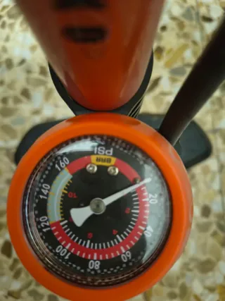 Bomba de Aire para Bicicleta