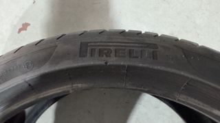 Neumáticos Pirelli 275/35/20 102Y