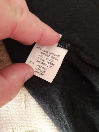 Maglione nero con strass