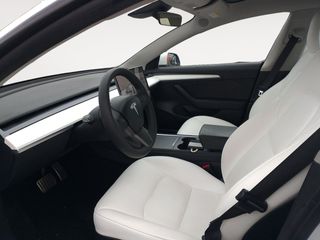 Tesla Model 3 Standard Plus RWD