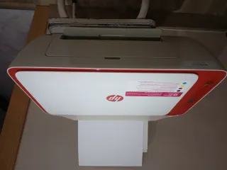 Impresora HP WiFi Roja y Blanca