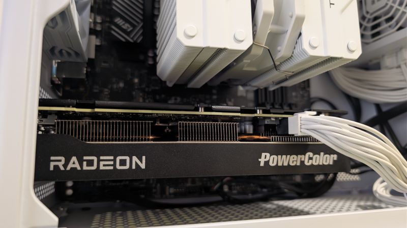Ordenador M-ATX 9700x+9060 XT 16GB+32GB DDR5 6400 afbeelding 2