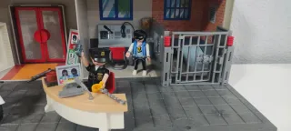 Maletín Comisaría de Policía Playmobil