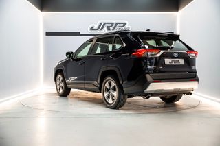 Toyota RAV4 2023 4x4 4WD GARANTIA TOYOTA
