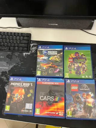 Lotto 5 Giochi PS4: Minecraft, LEGO, Rocket League